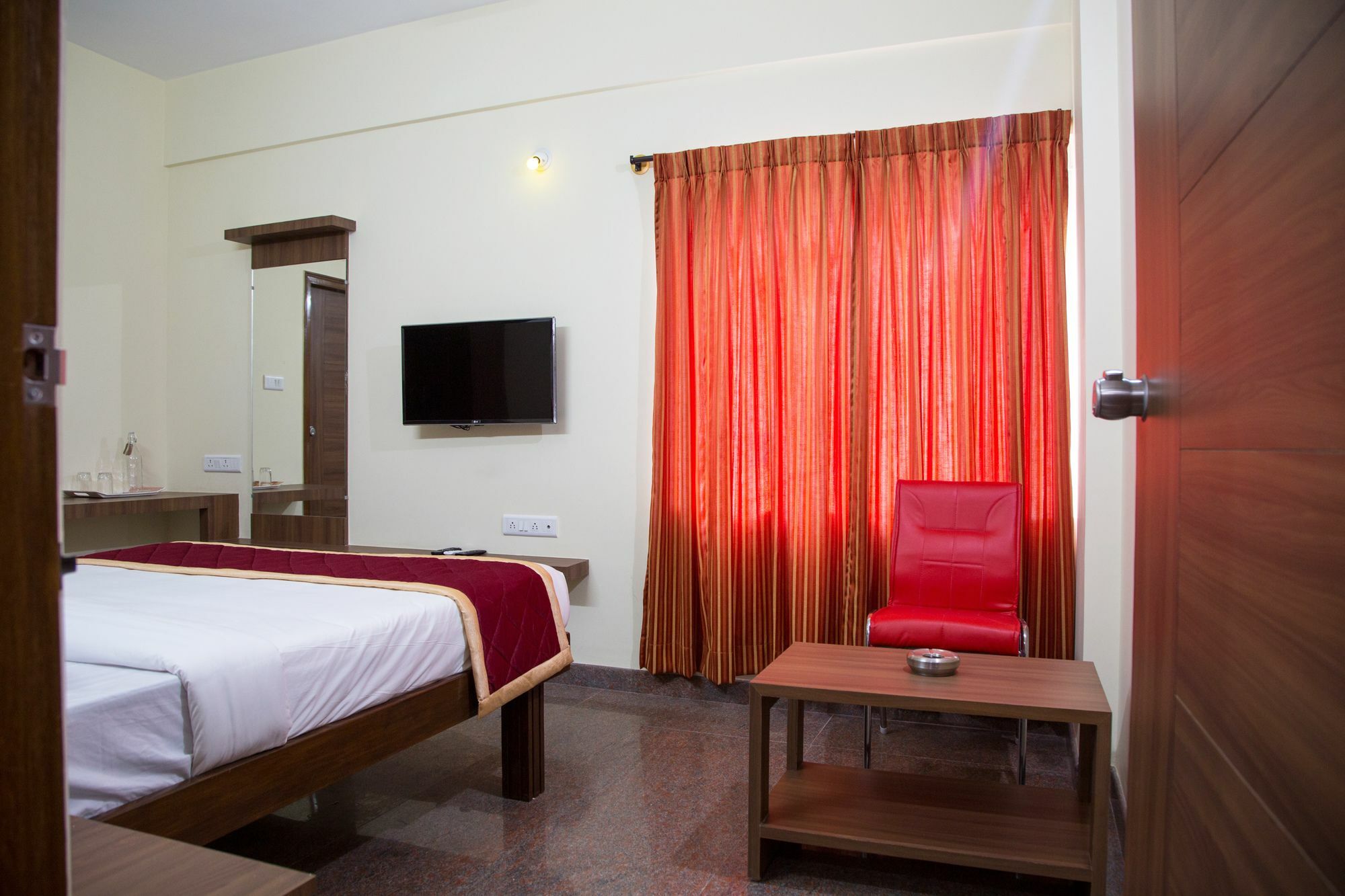 Hotel O Champion Comfort Near Hosahalli Metro Station Bangalore Exterior photo